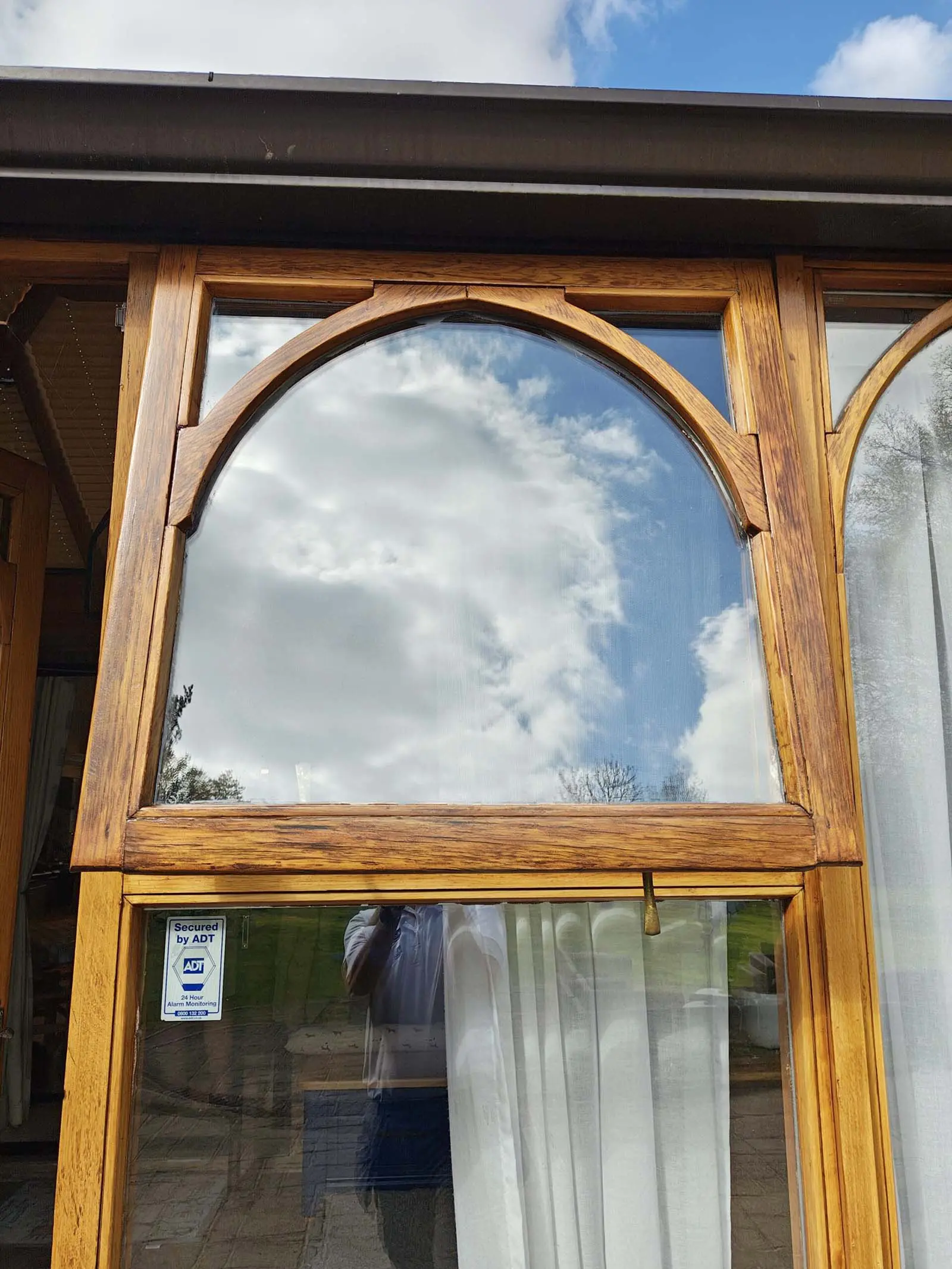 Oak-window-tewin-1