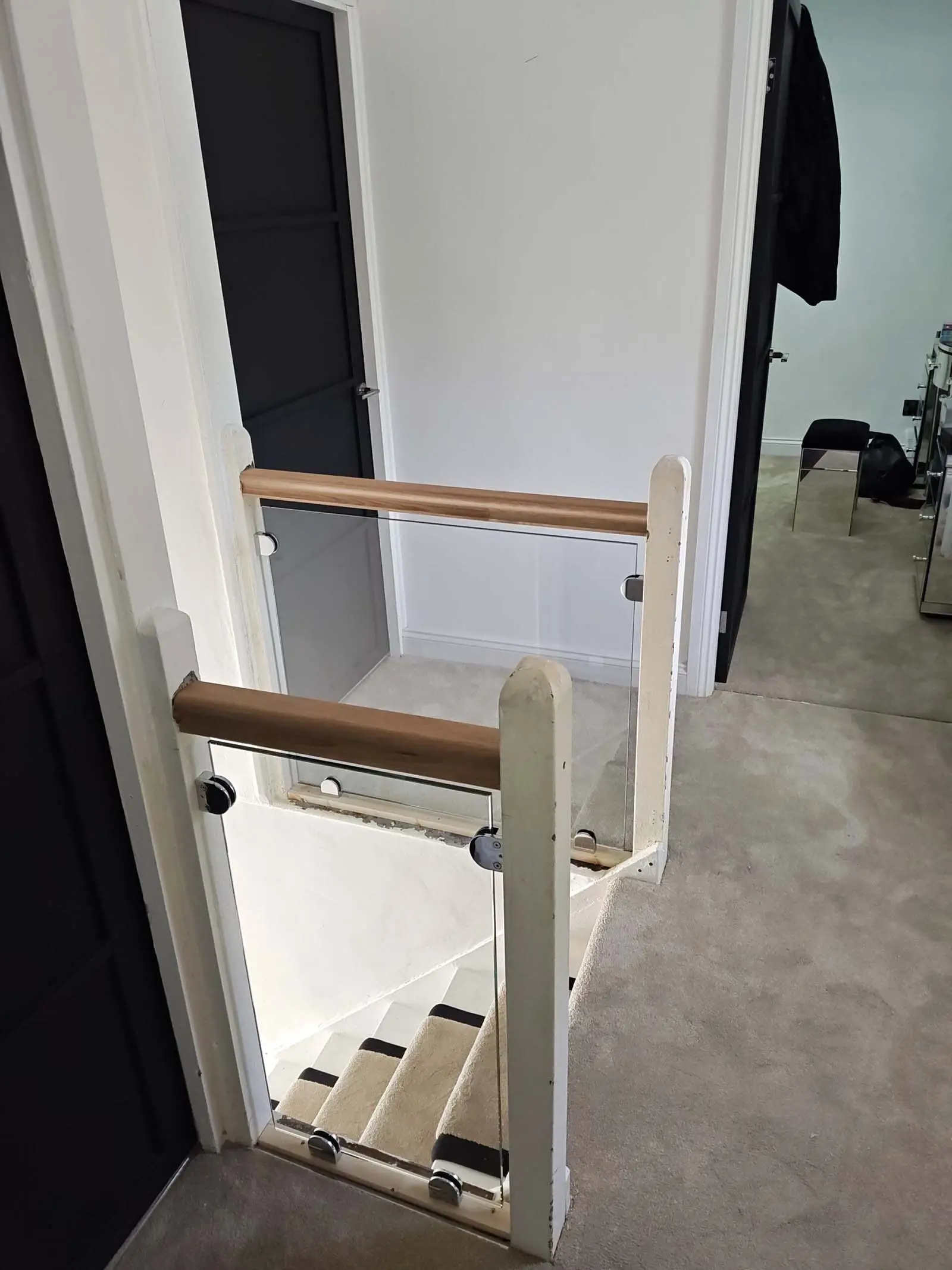 doors-stairs-welwyn-garden-city-4