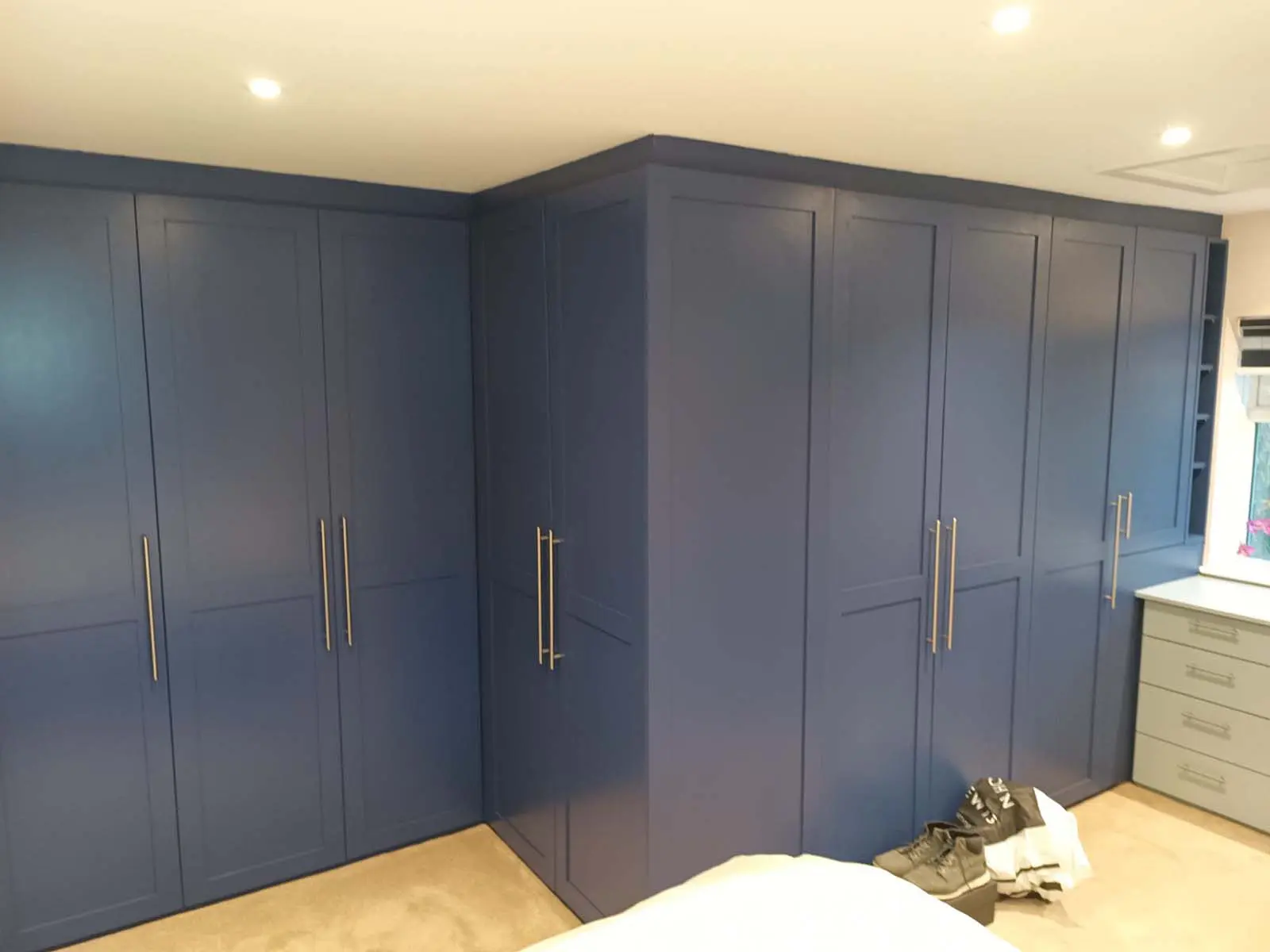 main-bedroom-wardrobes-3