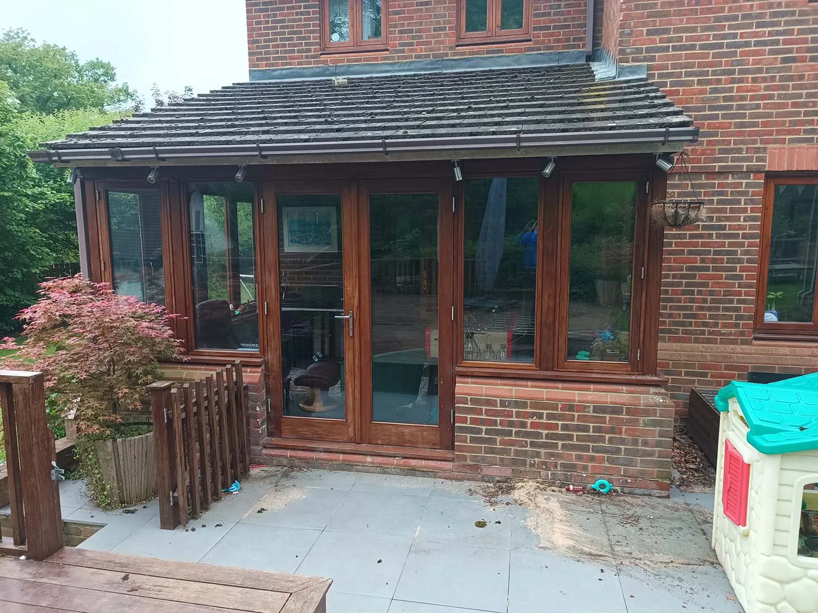 sun-room-decking-digswell-1