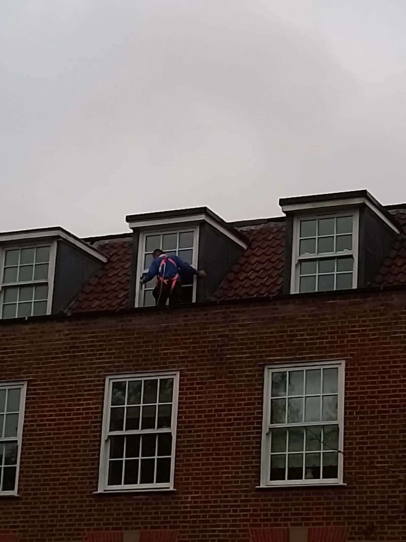 window-maintenance-welwyn-garden-city-3